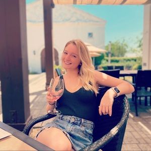 Meet your Posher, Grace